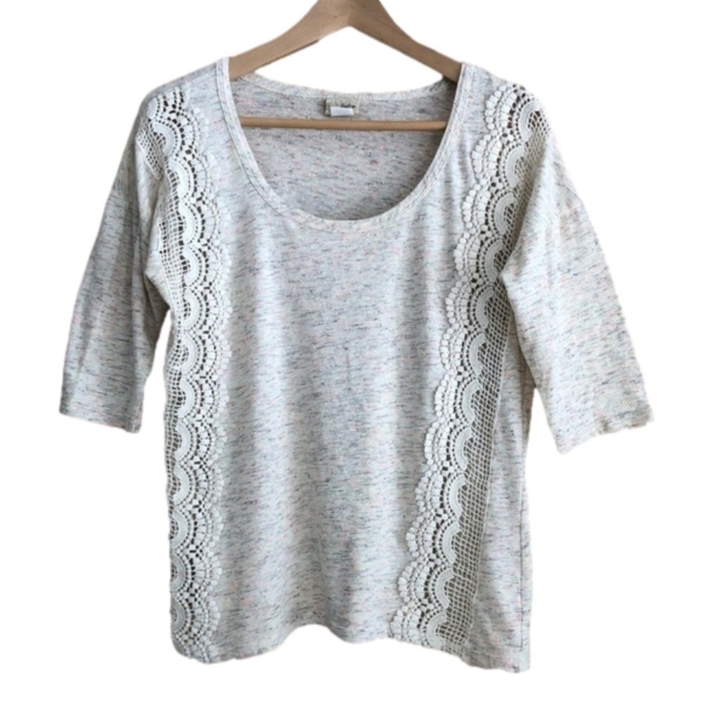 Daytrip multicolor speckled cream space dye crochet trim top M